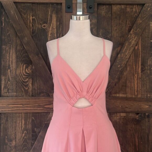 NWT Spaghetti Strap Dress Sleeveless V Neck Cutout Slit Casual - Picture 5 of 15